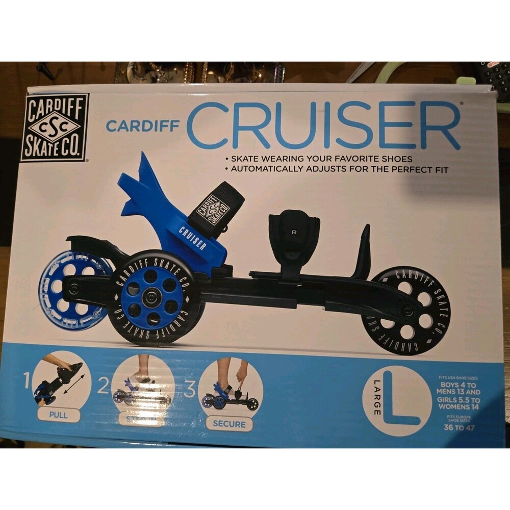 NIB Cardiff Skate Co. Cruiser Adjustable Fit Blue Black Youth/Adult unisex Large